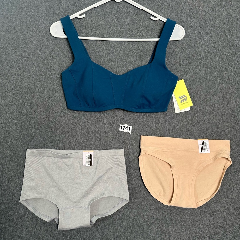 NWT Lot of 3 - Women Intimates size Medium